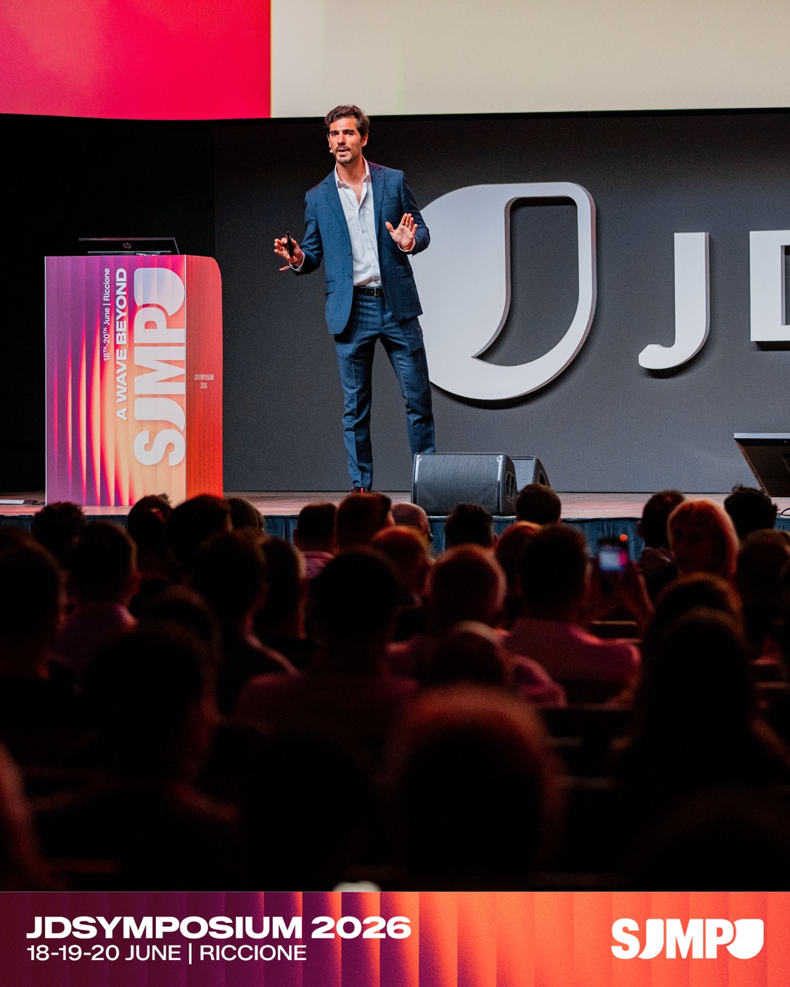 Dr. Bernardo Sousa on stage at JD Symposium 2026, Riccione, Italy