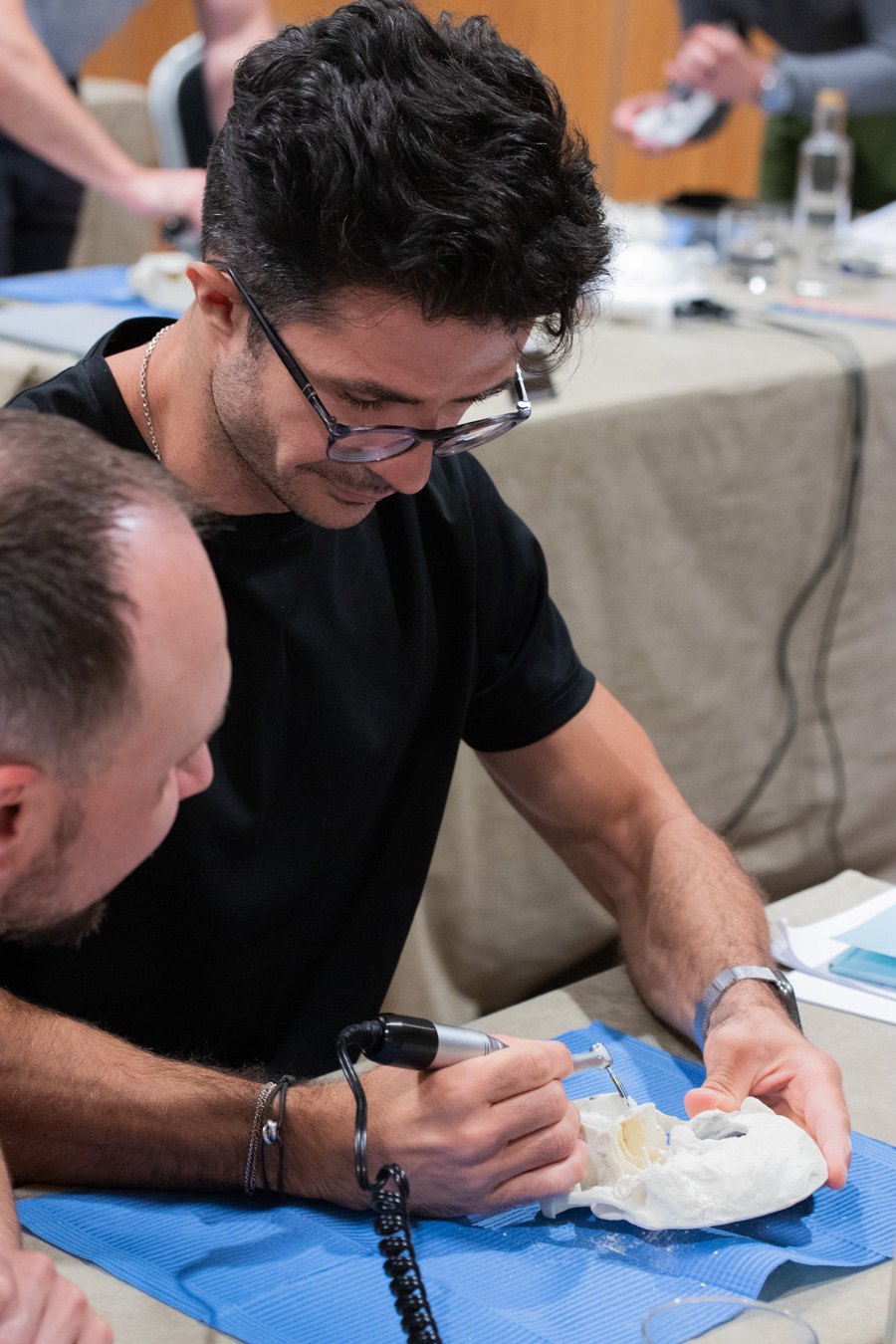 One-on-one guidance during the hands-on on human-size models